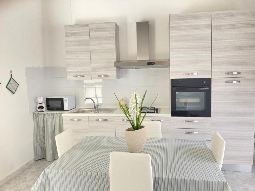 Angolo Di Sicilia Villa Partanna ภายนอก รูปภาพ